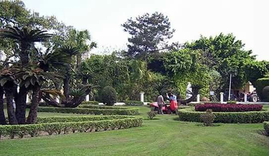 حدائق أنطونيادس